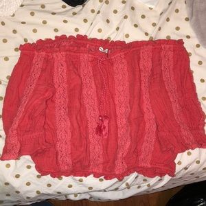 3/$15 American eagle red off the shoulder top